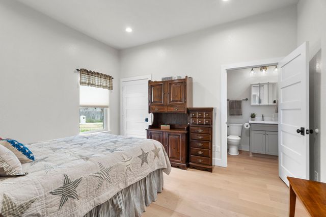 6520 Shoreline Drive, Little Elm, TX 75068