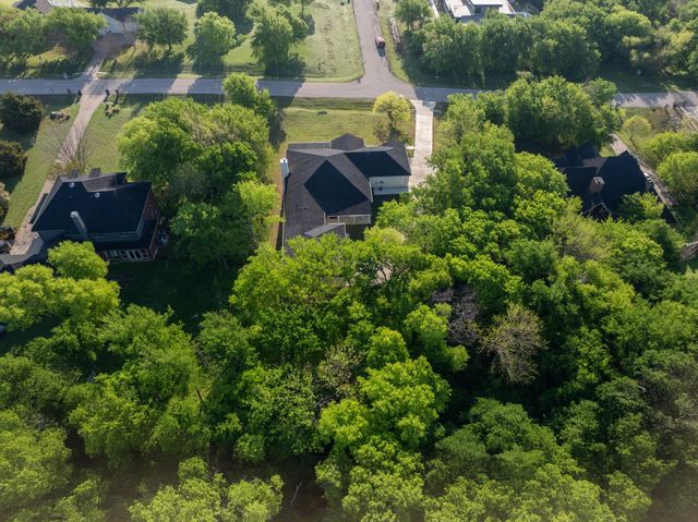 6520 Shoreline Drive, Little Elm, TX 75068
