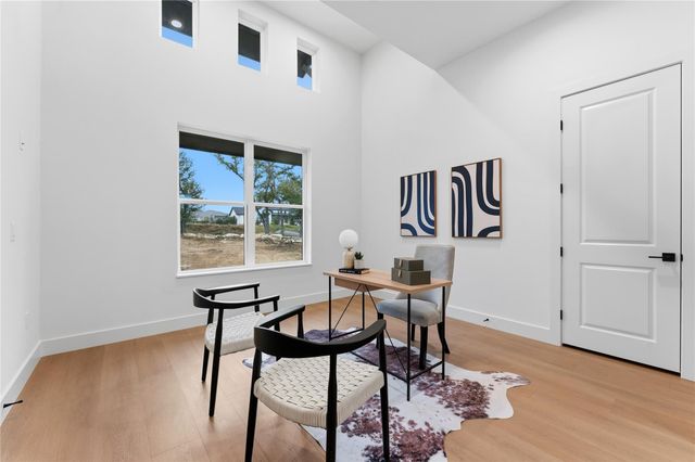 1283 Bunker Ranch BLVD, Dripping Springs, TX 78620