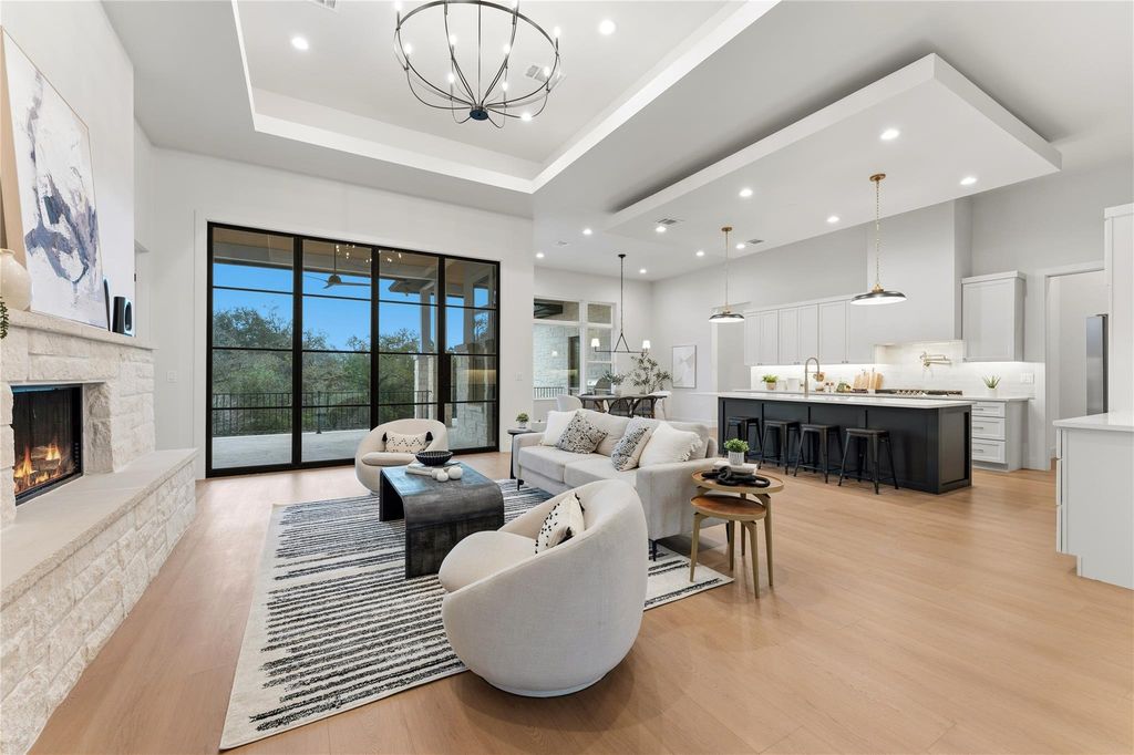 1283 Bunker Ranch BLVD, Dripping Springs, TX 78620