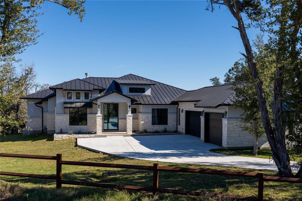 1283 Bunker Ranch BLVD, Dripping Springs, TX 78620
