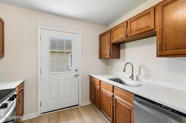 7828 JASPER Avenue, Jacksonville, FL 32211
