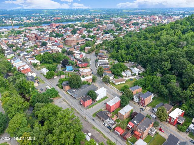 177 Hill Street, Troy, NY 12180