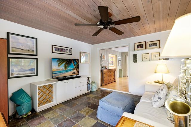 2070 HYDE PARK STREET, Sarasota, FL 34239