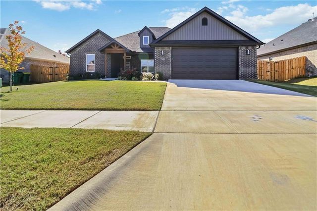 1431 Sessile Oak Way, Bentonville, AR 72713