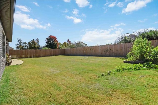1431 Sessile Oak Way, Bentonville, AR 72713