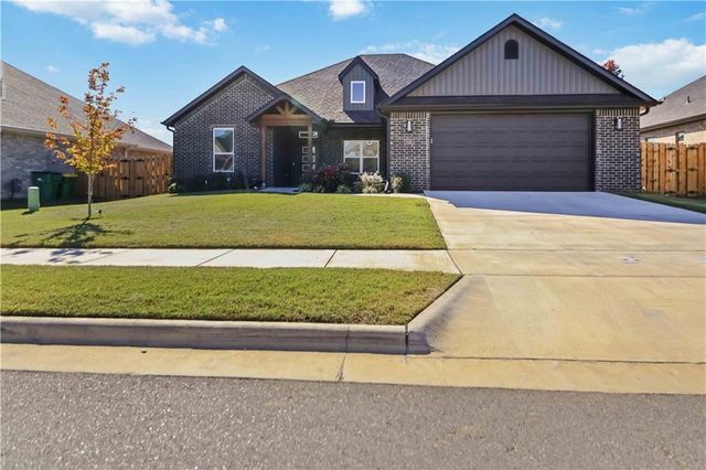 1431 Sessile Oak Way, Bentonville, AR 72713
