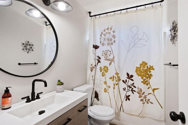 3161 Bridgeport Ct, Turlock, CA 95382