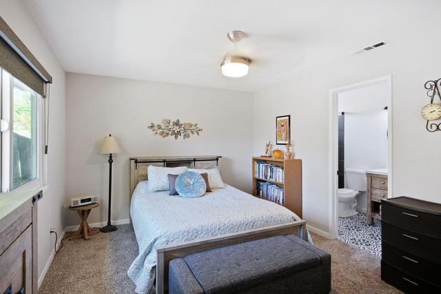 3161 Bridgeport Ct, Turlock, CA 95382