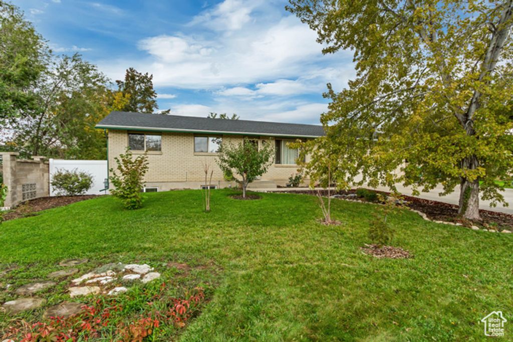 3503 W PAIUTE DR, West Valley City, UT 84119