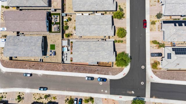 17227 W DESERT SAGE Drive, Goodyear, AZ 85338