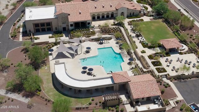 17227 W DESERT SAGE Drive, Goodyear, AZ 85338