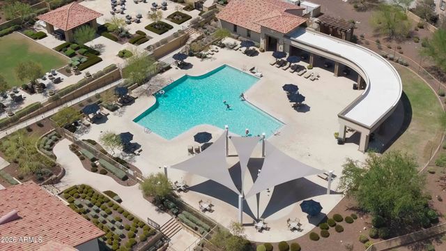 17227 W DESERT SAGE Drive, Goodyear, AZ 85338