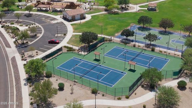 17227 W DESERT SAGE Drive, Goodyear, AZ 85338