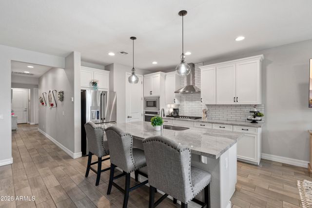 17227 W DESERT SAGE Drive, Goodyear, AZ 85338