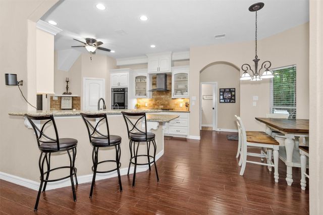 11232 Triple Crown Way, Conroe, TX 77304