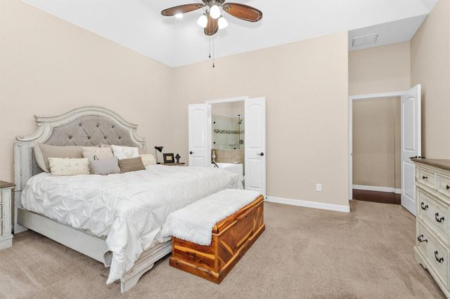 11232 Triple Crown Way, Conroe, TX 77304