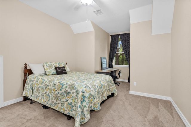 11232 Triple Crown Way, Conroe, TX 77304