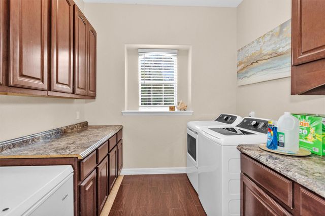11232 Triple Crown Way, Conroe, TX 77304