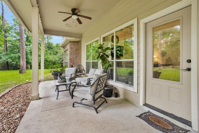 11232 Triple Crown Way, Conroe, TX 77304