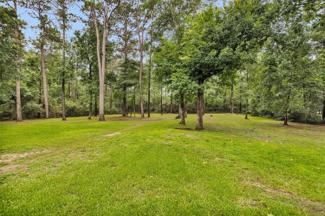 11232 Triple Crown Way, Conroe, TX 77304