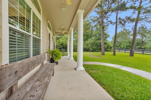 11232 Triple Crown Way, Conroe, TX 77304