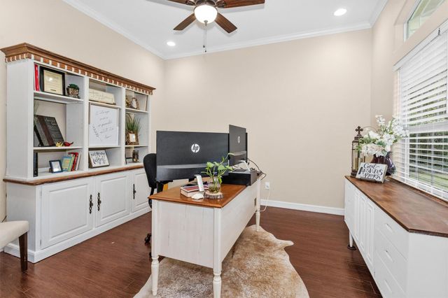 11232 Triple Crown Way, Conroe, TX 77304