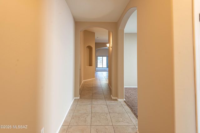 9014 W Rolling Springs Drive, Marana, AZ 85653