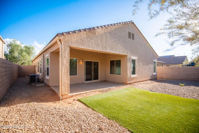 9014 W Rolling Springs Drive, Marana, AZ 85653