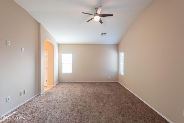 9014 W Rolling Springs Drive, Marana, AZ 85653