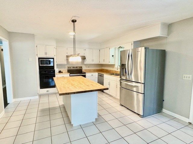 1919 W Brookhaven Circle, Dalton, GA 30721