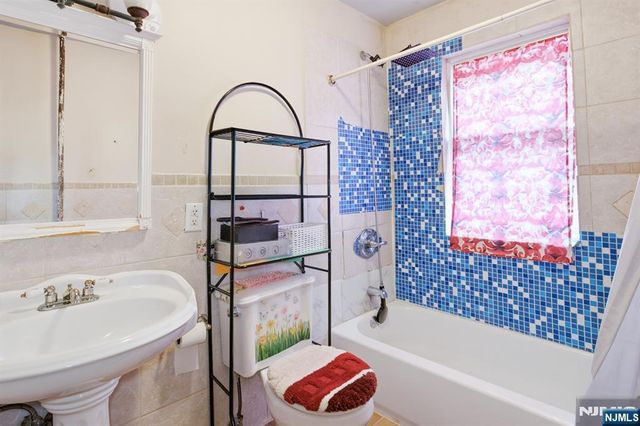 233-237 Meeker Avenue, Newark, NJ 07112