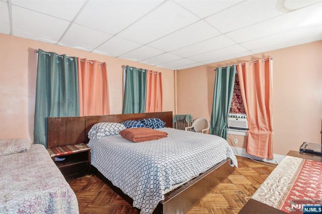 233-237 Meeker Avenue, Newark, NJ 07112
