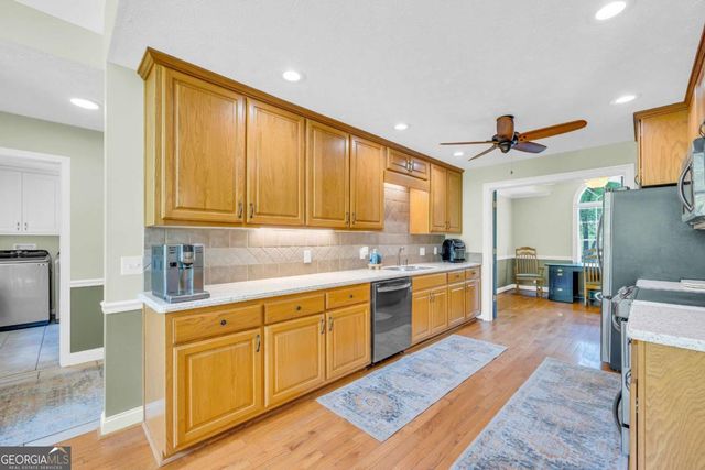 6200 Bent Tree Cove, Murrayville, GA 30564