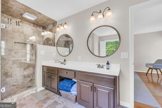 6200 Bent Tree Cove, Murrayville, GA 30564