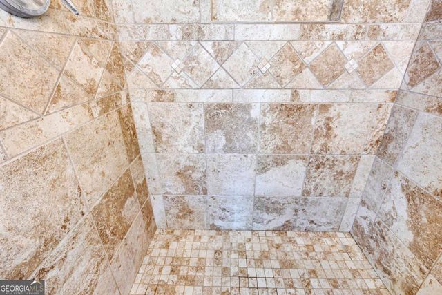 6200 Bent Tree Cove, Murrayville, GA 30564