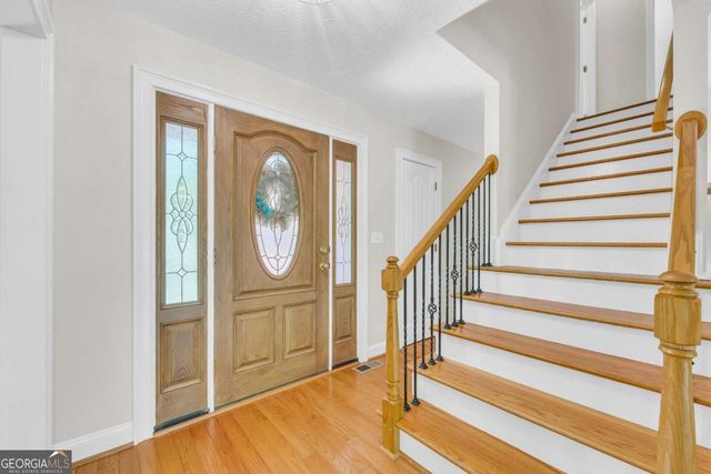 6200 Bent Tree Cove, Murrayville, GA 30564