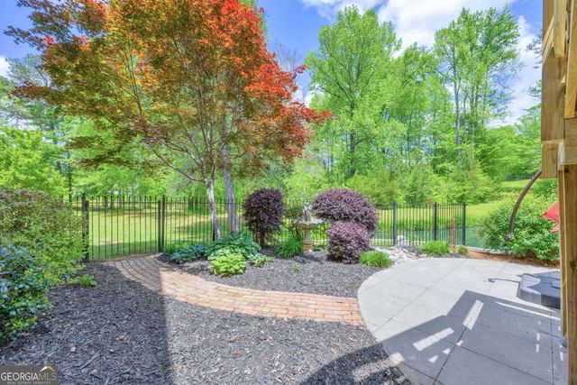 6200 Bent Tree Cove, Murrayville, GA 30564