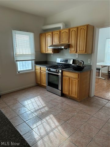 1439 E 31st Street, Cleveland, OH 44114