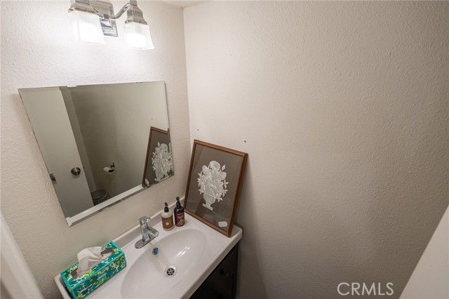 2620 Tustin Avenue F, Santa Ana, CA 92705