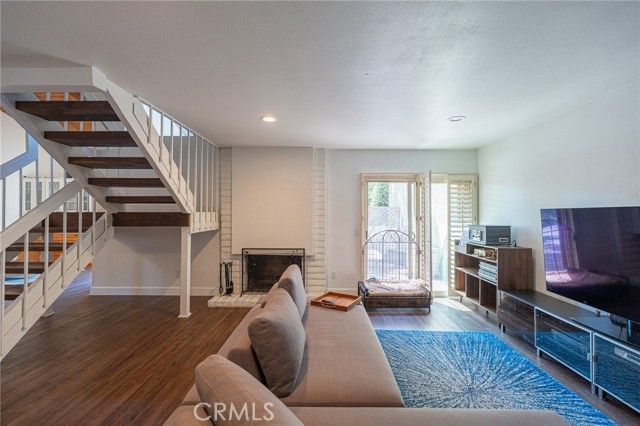 2620 Tustin Avenue F, Santa Ana, CA 92705