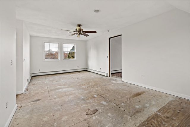 23 Gildas Lane, Portsmouth, RI 02871