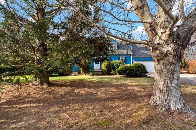 23 Gildas Lane, Portsmouth, RI 02871