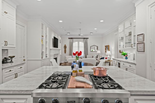 5012 Tangle Lane, Houston, TX 77056