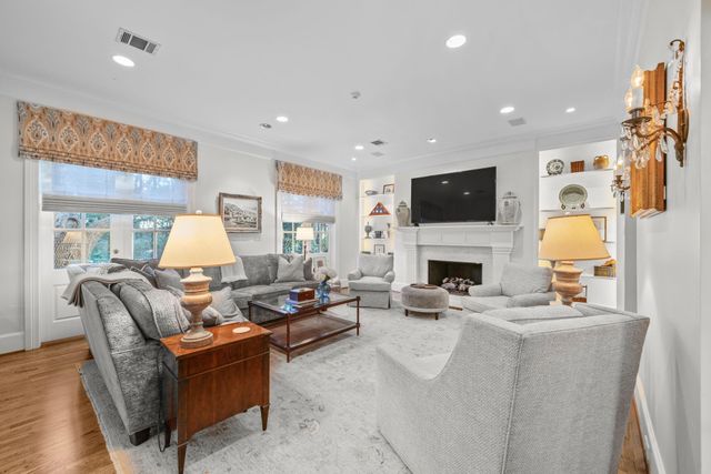 5012 Tangle Lane, Houston, TX 77056