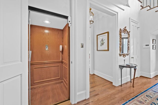 5012 Tangle Lane, Houston, TX 77056