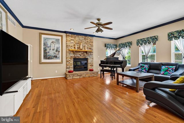 5076 SPRINGHOUSE CIR, Rosedale, MD 21237