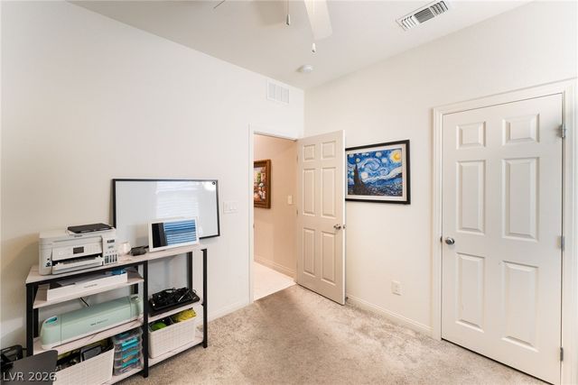 8448 VULTURO Avenue, Las Vegas, NV 89149
