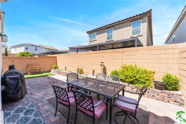8448 VULTURO Avenue, Las Vegas, NV 89149