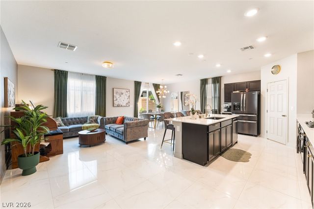 8448 VULTURO Avenue, Las Vegas, NV 89149